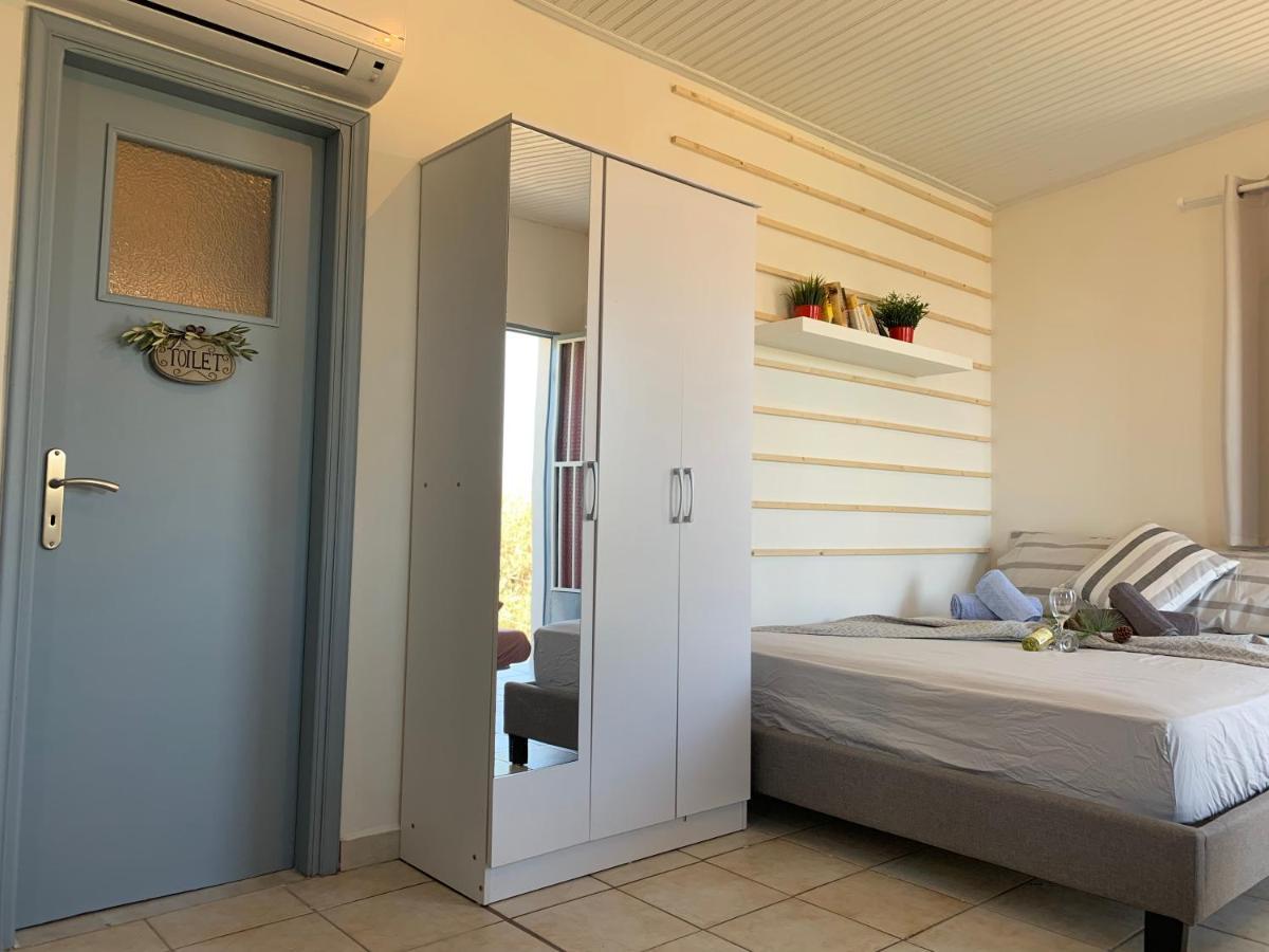 Olive Hill Private House Villa Poros Town Екстериор снимка