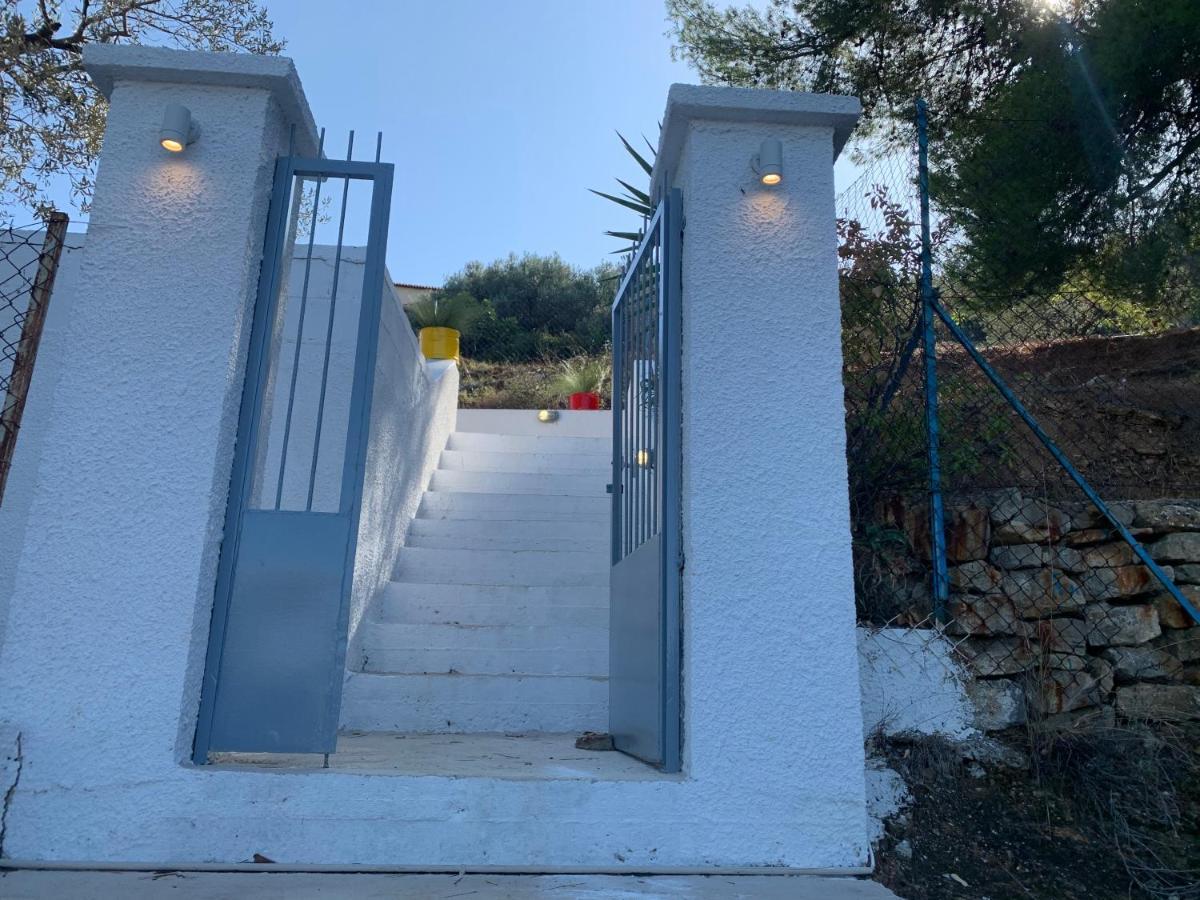 Olive Hill Private House Villa Poros Town Екстериор снимка